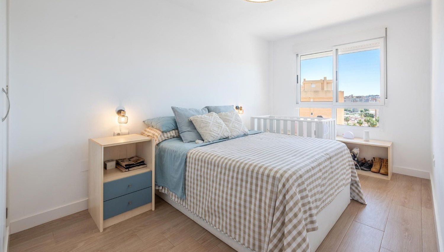 Apartment in San Juan, Alicante, Spain 2 bedrooms, 69 sq.m. No. 138325
