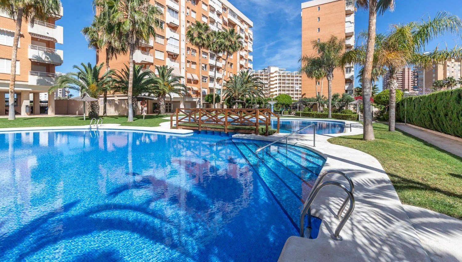 Apartment in San Juan, Alicante, Spain 2 bedrooms, 69 sq.m. No. 138325
