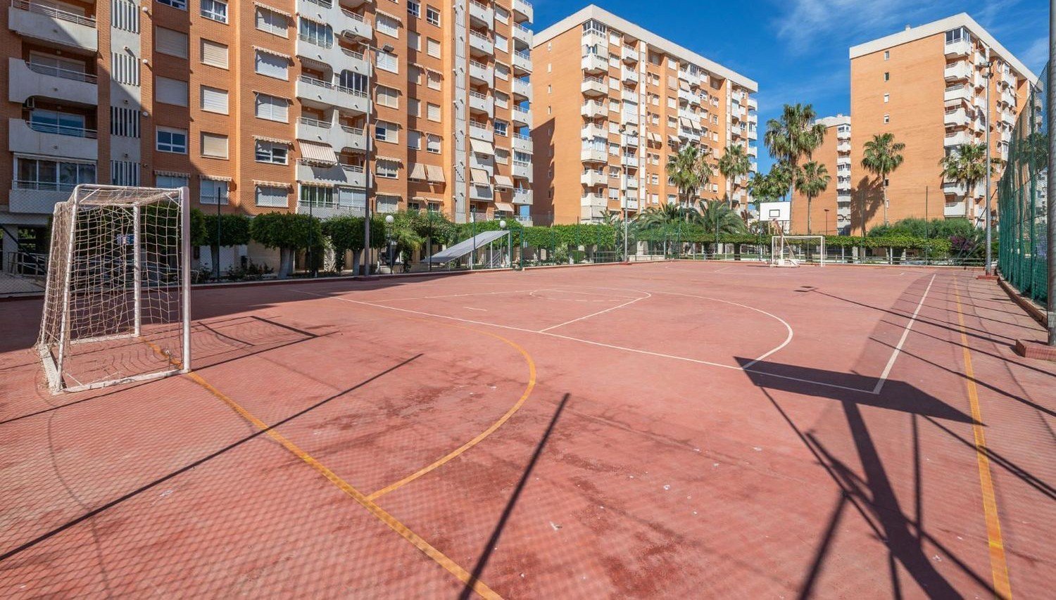 Apartment in San Juan, Alicante, Spain 2 bedrooms, 69 sq.m. No. 138325