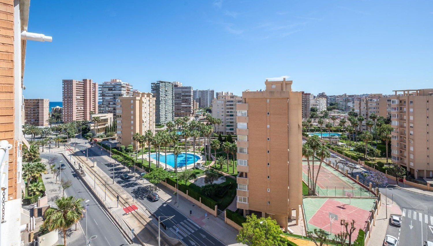 Apartment in San Juan, Alicante, Spain 2 bedrooms, 69 sq.m. No. 138325