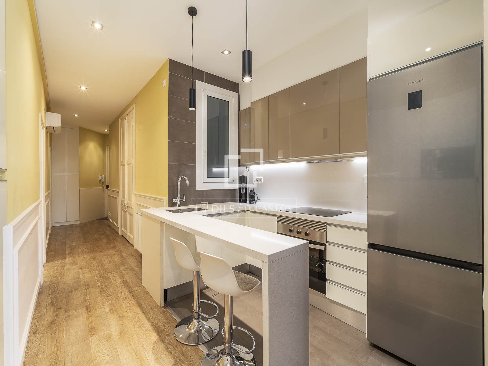 Dzīvoklis Barcelona, Spānijā 2 istabas, 71 m2 Nr. 150435