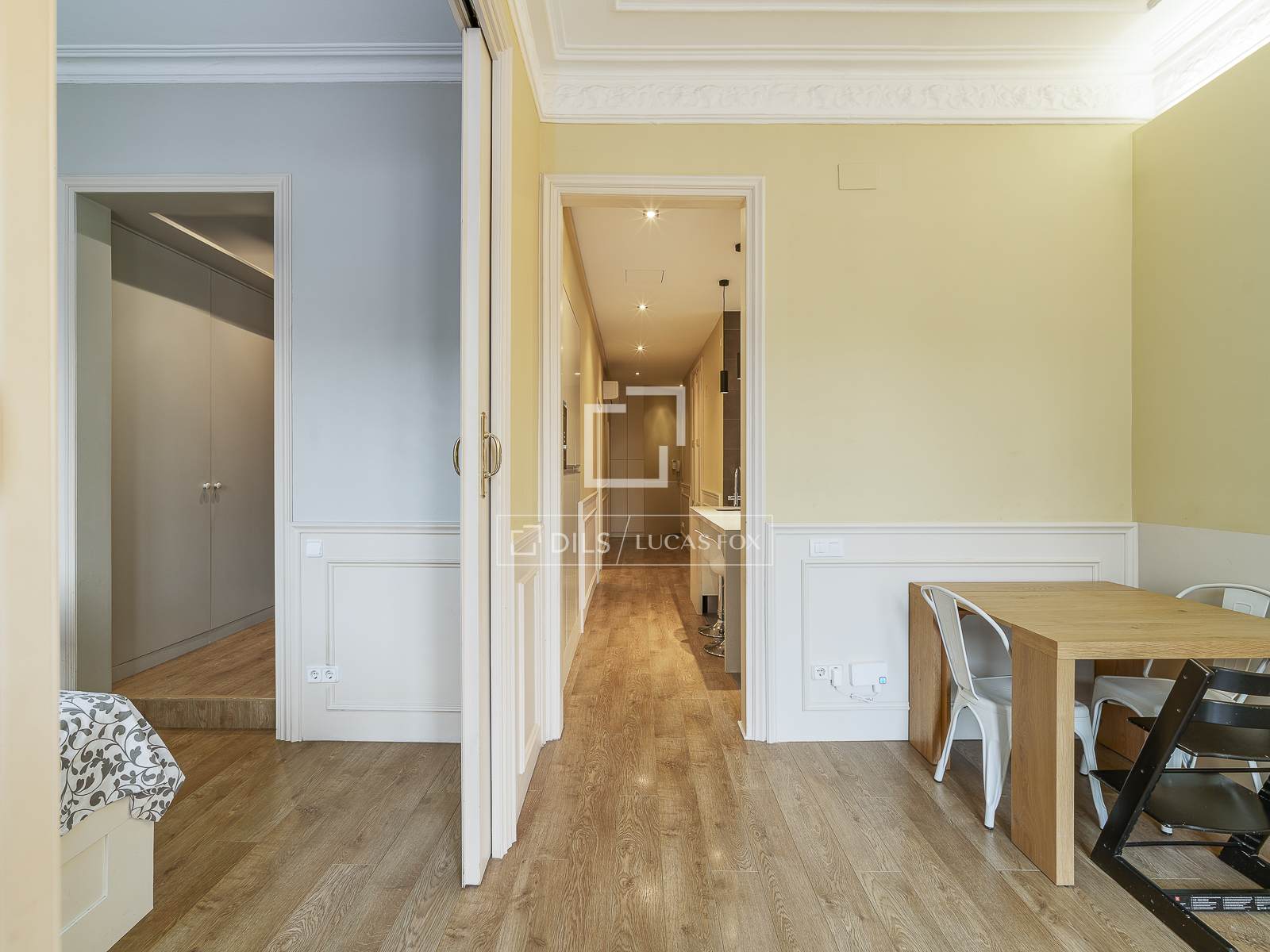 Dzīvoklis Barcelona, Spānijā 2 istabas, 71 m2 Nr. 150435
