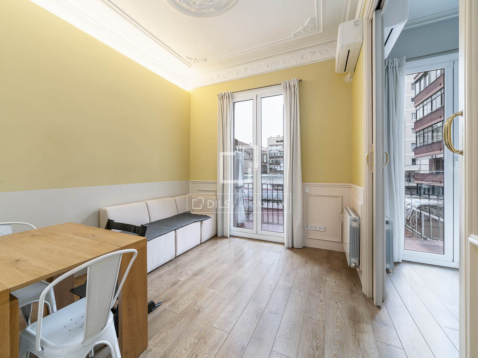 Dzīvoklis Barcelona, Spānijā 2 istabas, 71 m2 Nr. 150435