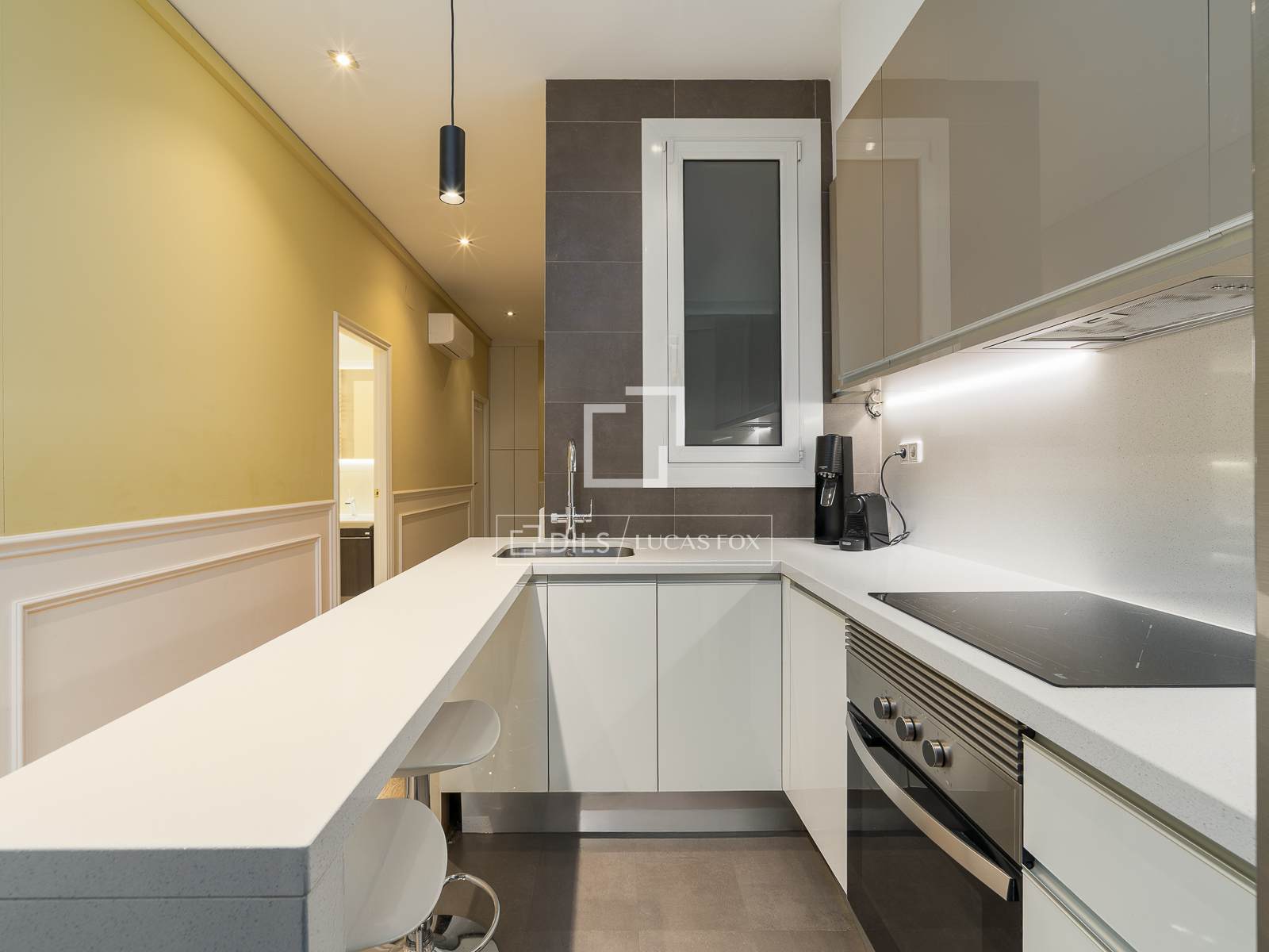 Dzīvoklis Barcelona, Spānijā 2 istabas, 71 m2 Nr. 150435