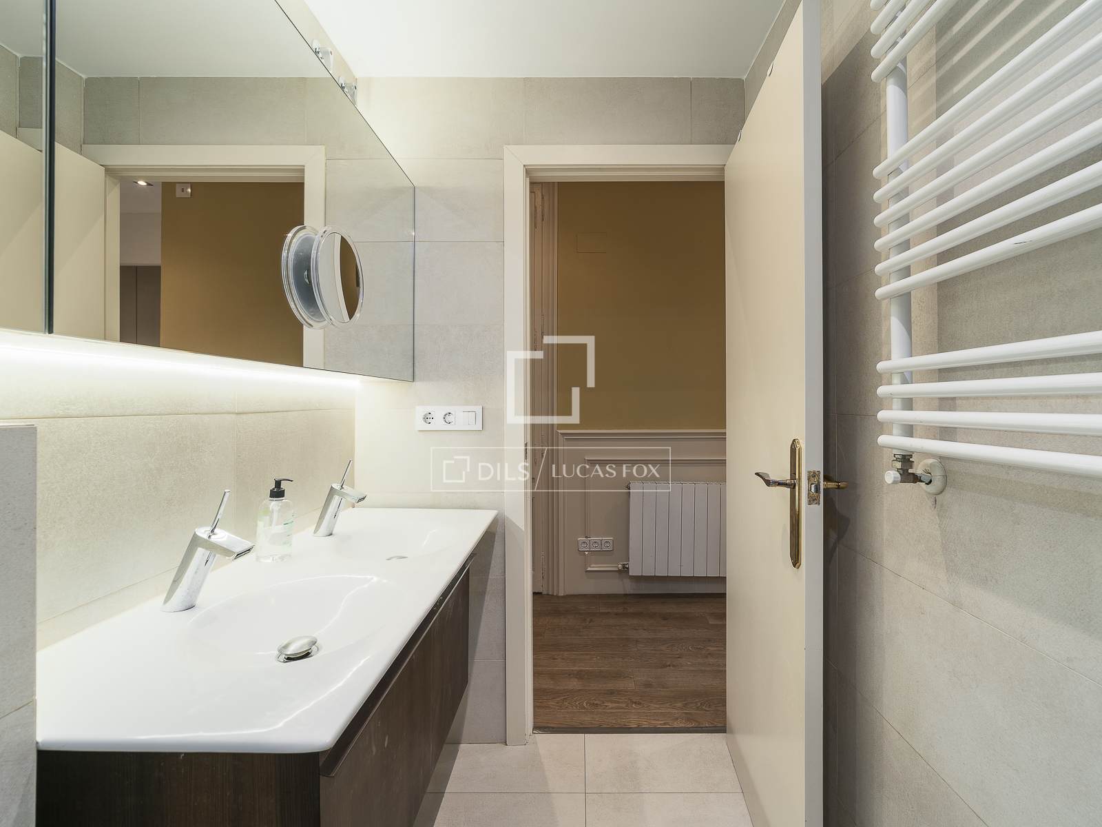 Dzīvoklis Barcelona, Spānijā 2 istabas, 71 m2 Nr. 150435