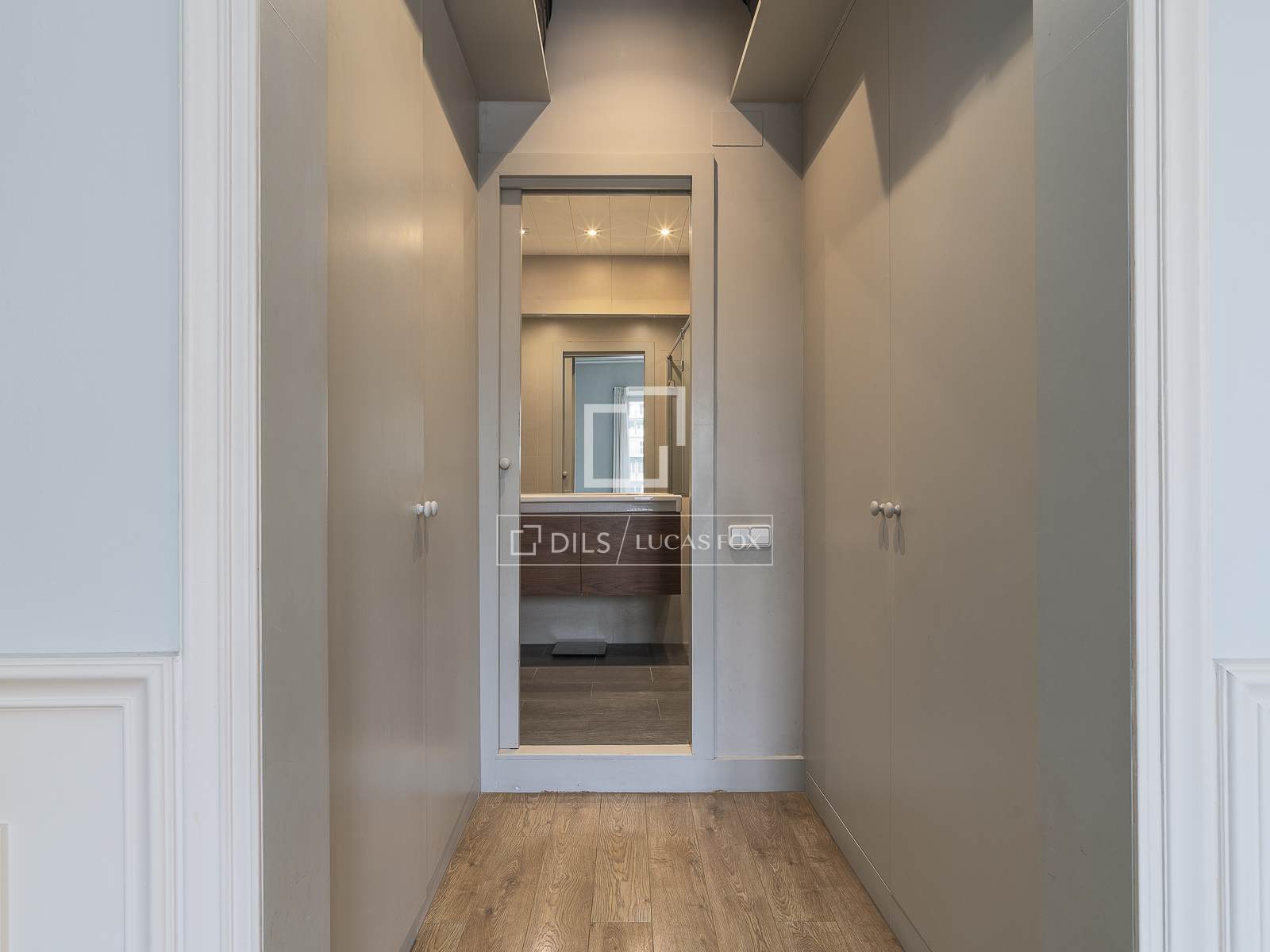 Dzīvoklis Barcelona, Spānijā 2 istabas, 71 m2 Nr. 150435
