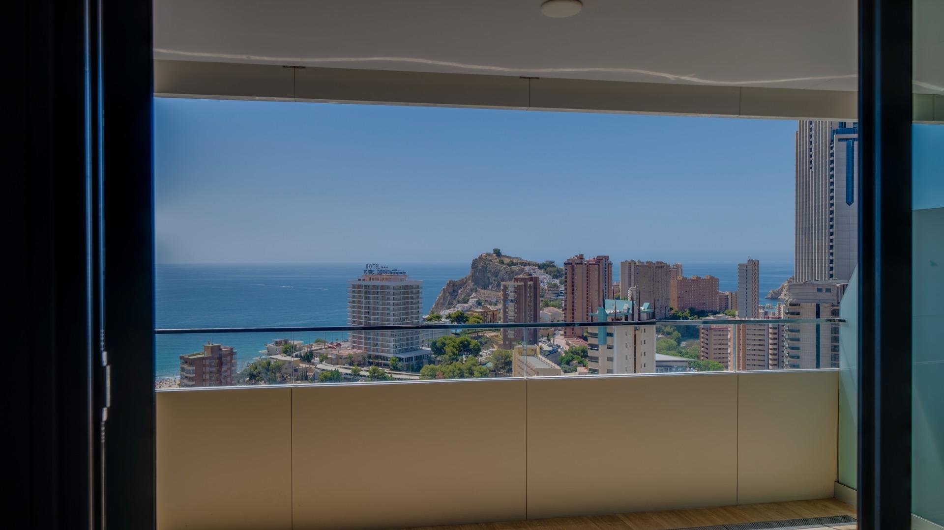 Apartament w Benidorm, Alicante, Hiszpania 2 sypialnie, 130 mkw. nr 168758