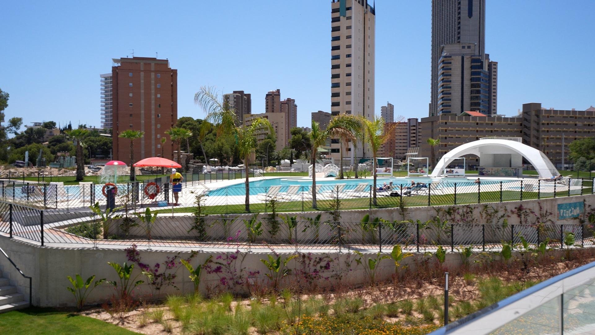 Apartament w Benidorm, Alicante, Hiszpania 2 sypialnie, 130 mkw. nr 168758