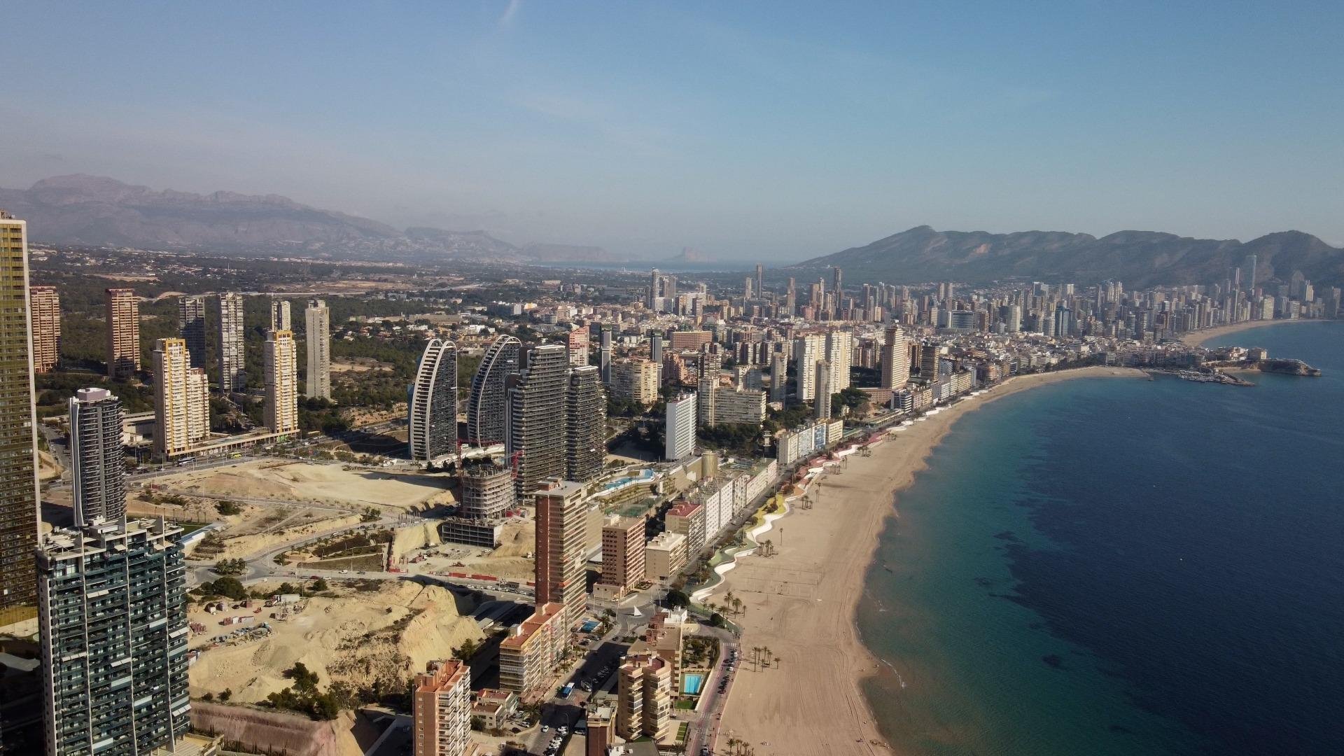 Apartament w Benidorm, Alicante, Hiszpania 2 sypialnie, 130 mkw. nr 168758