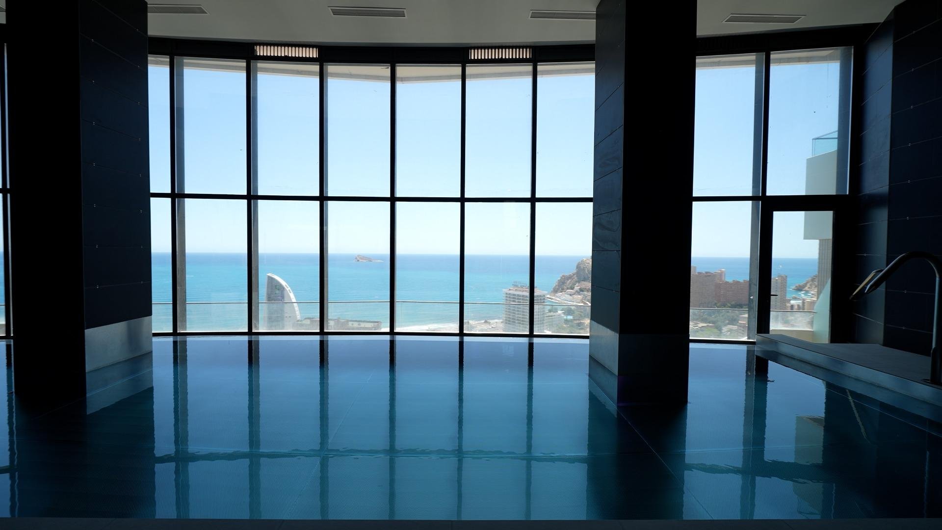 Apartament w Benidorm, Alicante, Hiszpania 2 sypialnie, 130 mkw. nr 168758