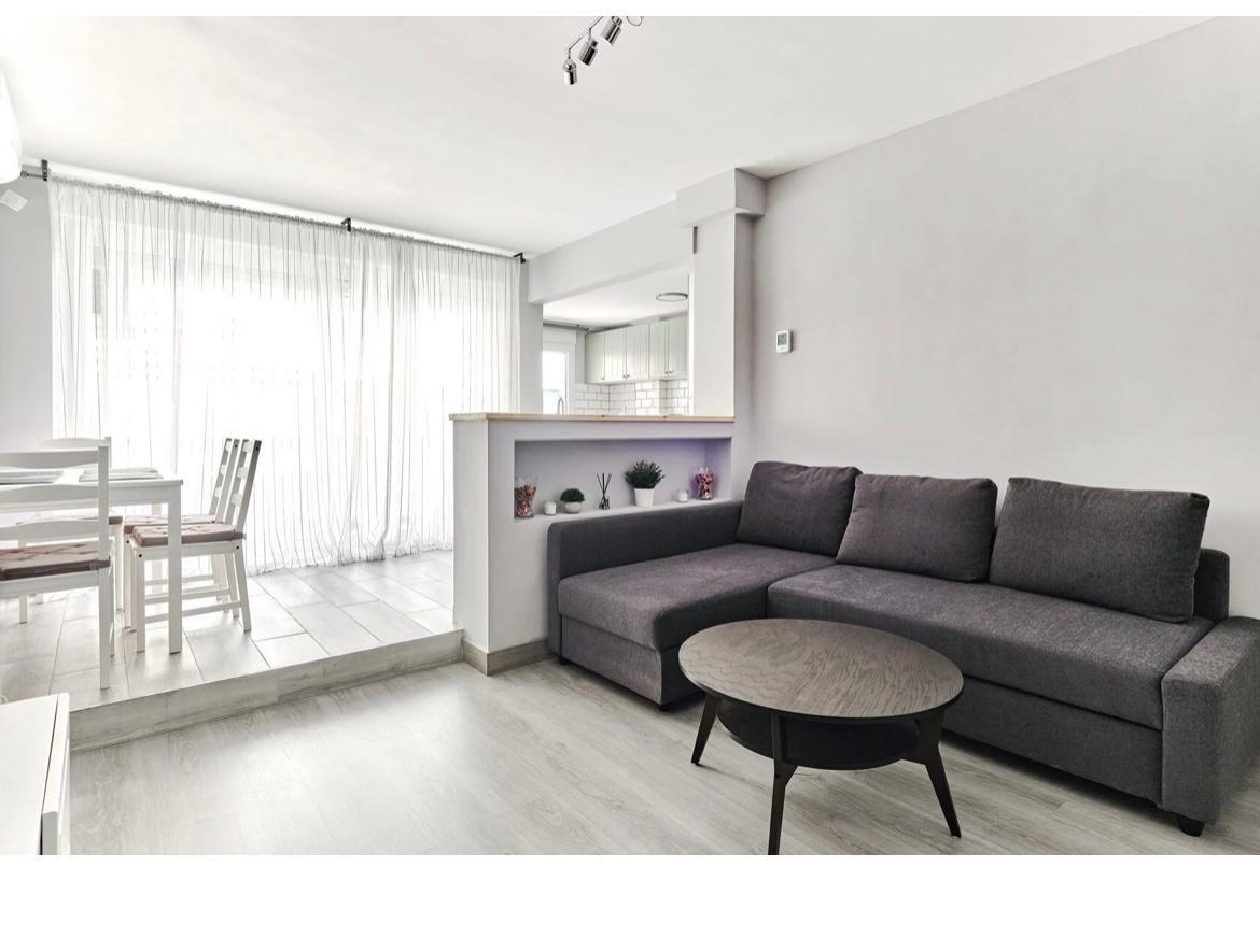 Apartment à Torrevieja, Alicante, Espagne 75 m2 No. 177505