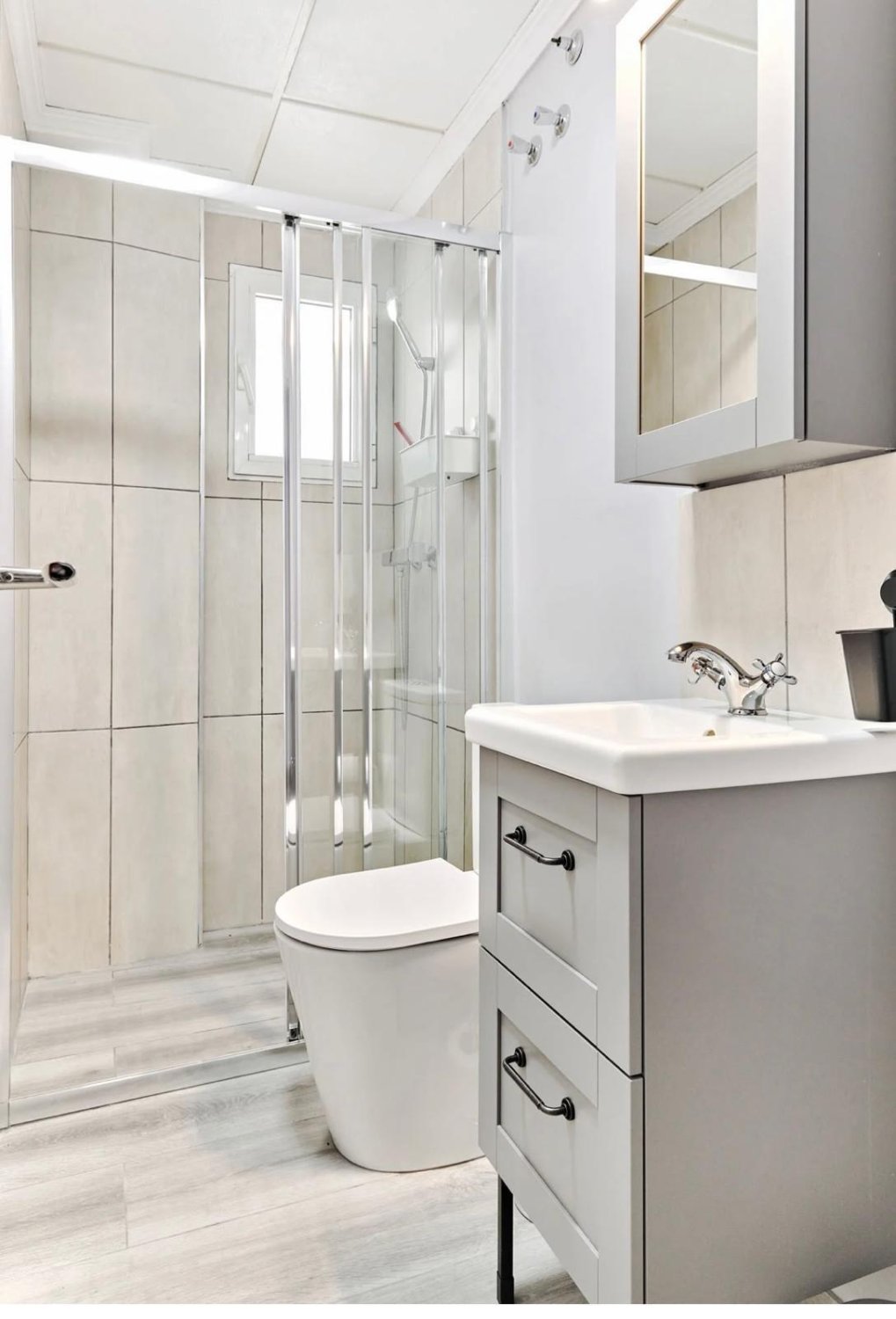 Apartment à Torrevieja, Alicante, Espagne 75 m2 No. 177505