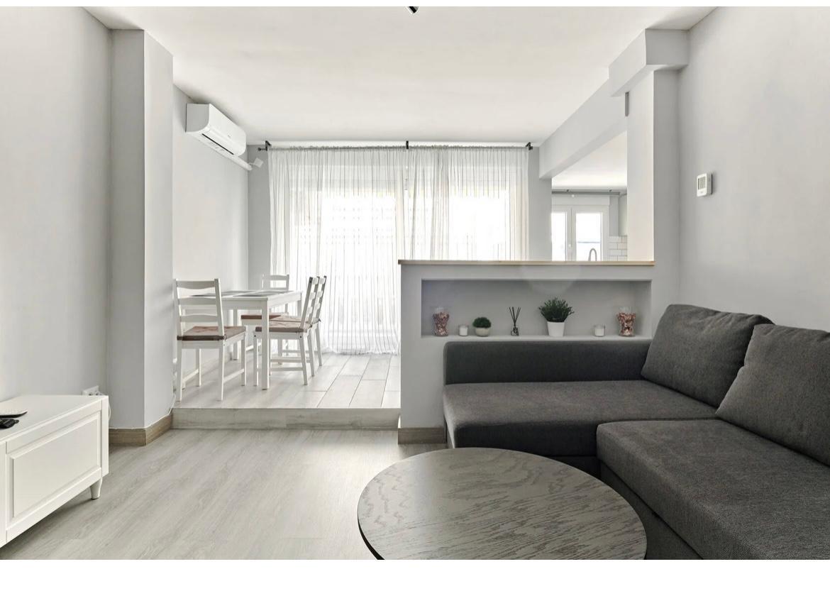 Apartment à Torrevieja, Alicante, Espagne 75 m2 No. 177505