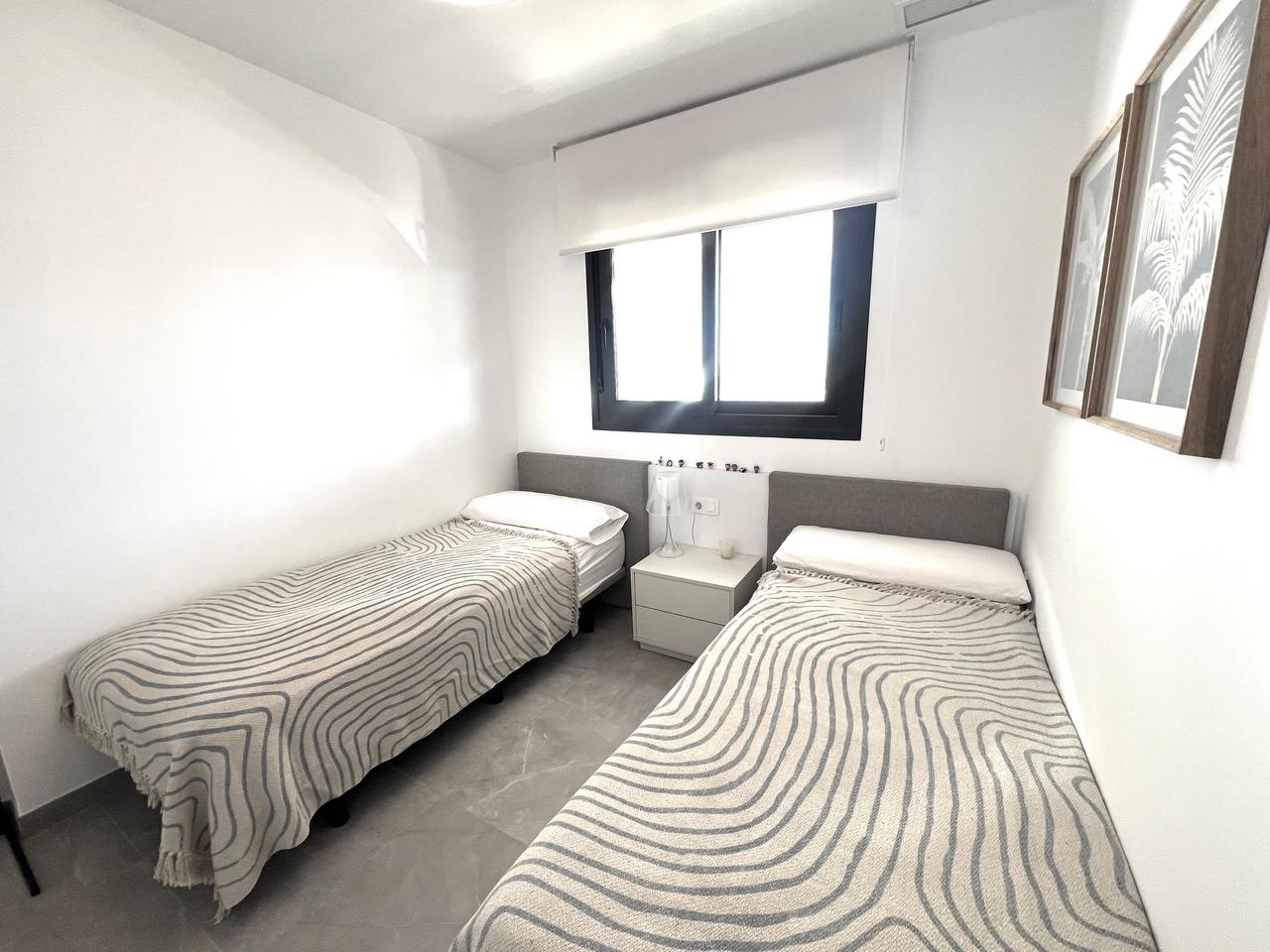 Квартира в Плайя Фламенка II, Аликанте, Испания 2 спальни, 75м2 №147598