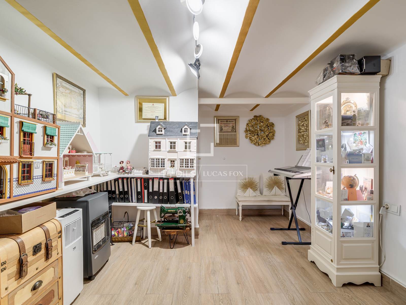 Dzīvoklis Barcelona, Spānijā 4 istabas, 160 m2 Nr. 196232