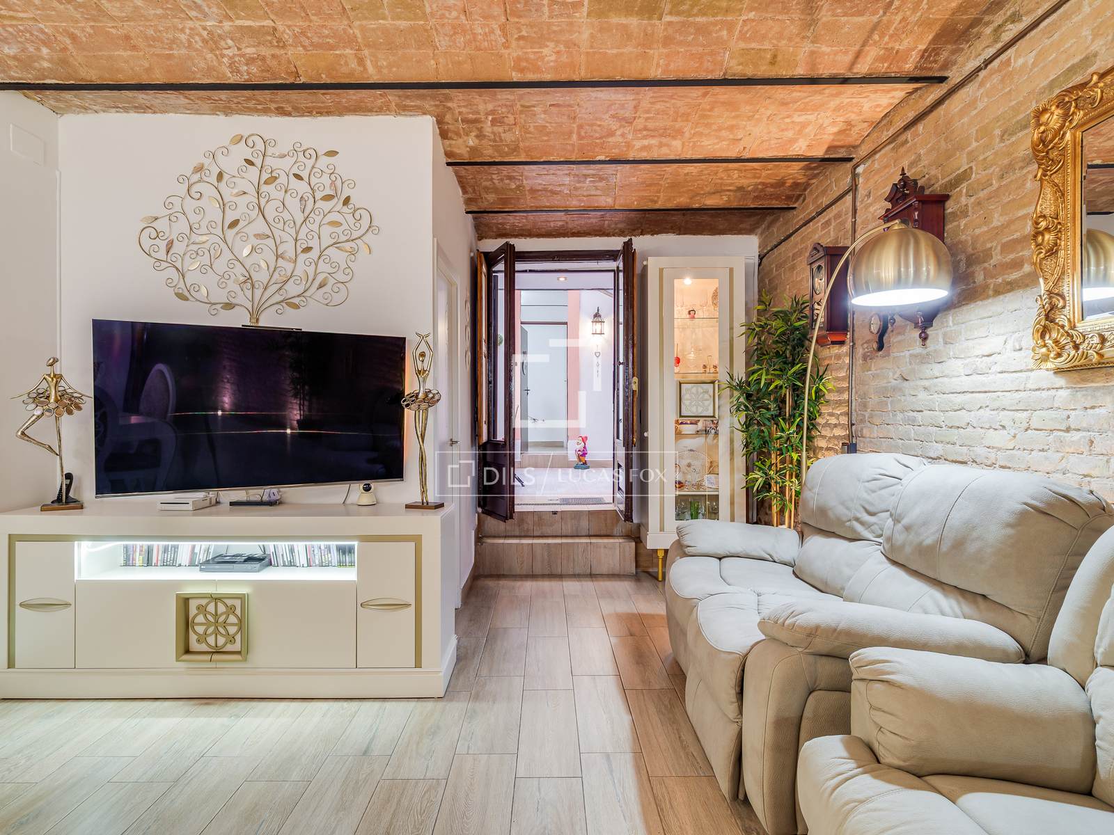 Dzīvoklis Barcelona, Spānijā 4 istabas, 160 m2 Nr. 196232