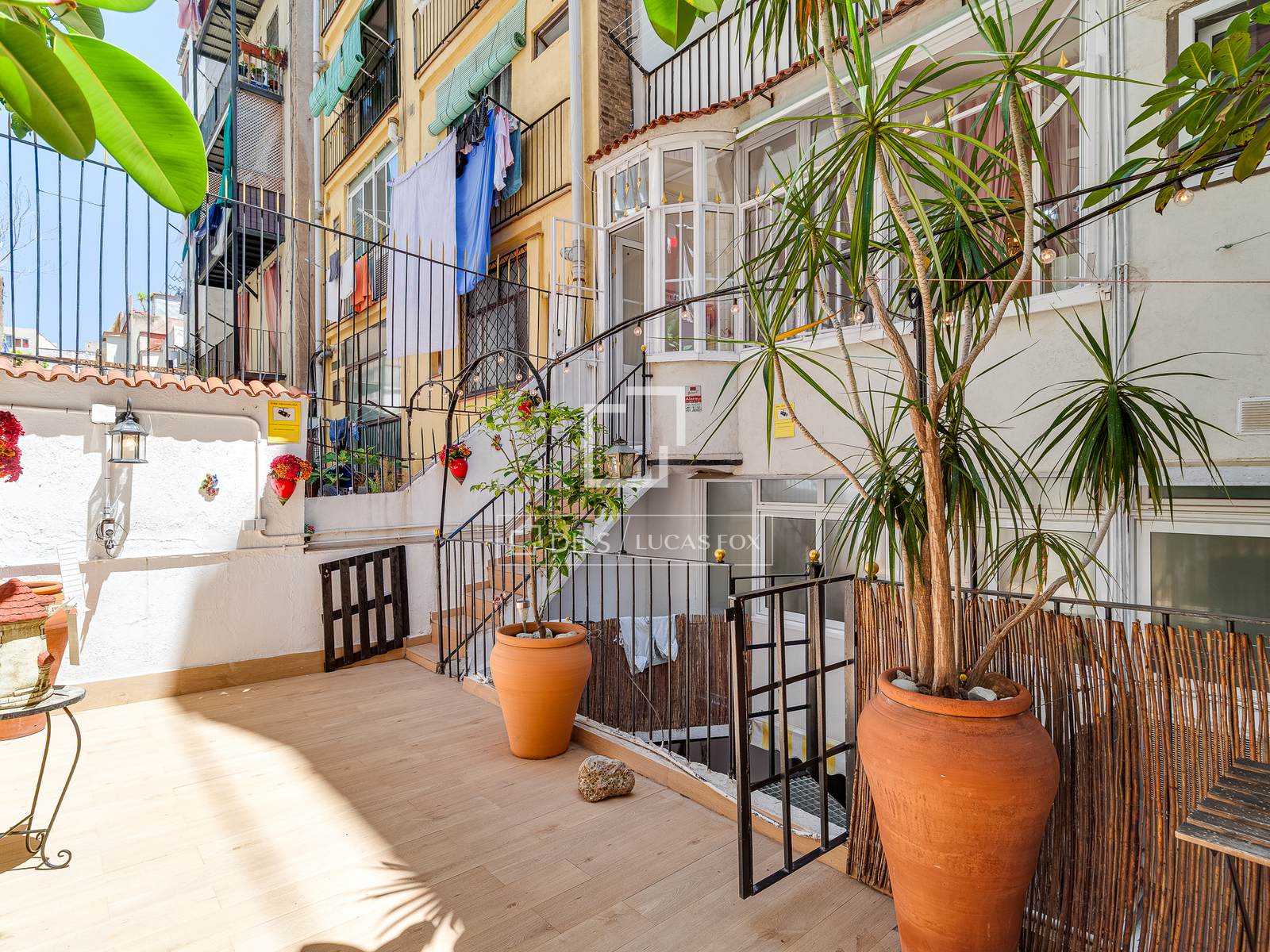 Dzīvoklis Barcelona, Spānijā 4 istabas, 160 m2 Nr. 196232