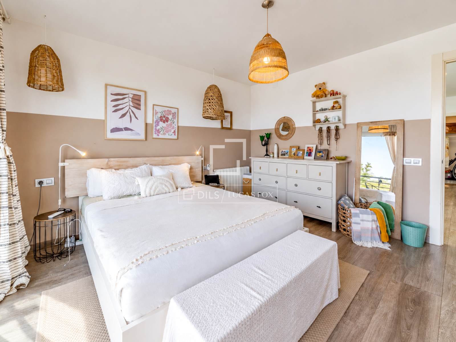 Villa a Sitges, Barcelona, Spagna 4 camere da letto, 215 mq. N° 196230