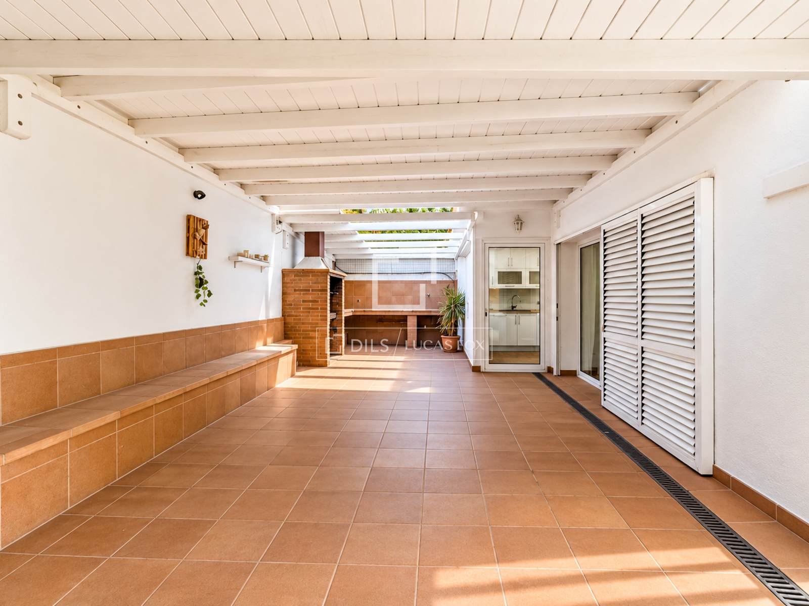 Villa a Sitges, Barcelona, Spagna 4 camere da letto, 160 mq. N° 196235