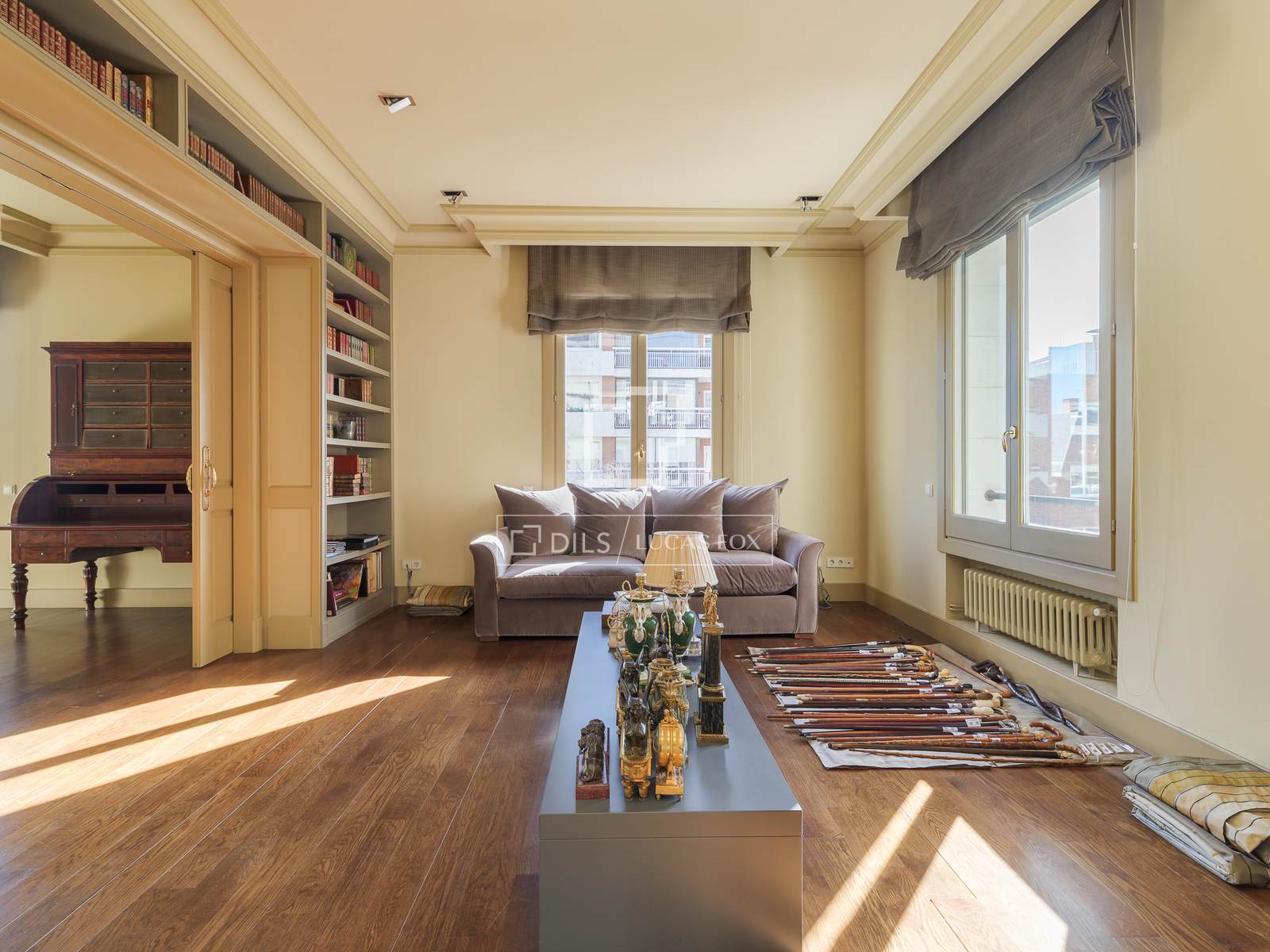 Appartamento a Barcelona, Spagna 4 camere da letto, 256 mq. N° 196229