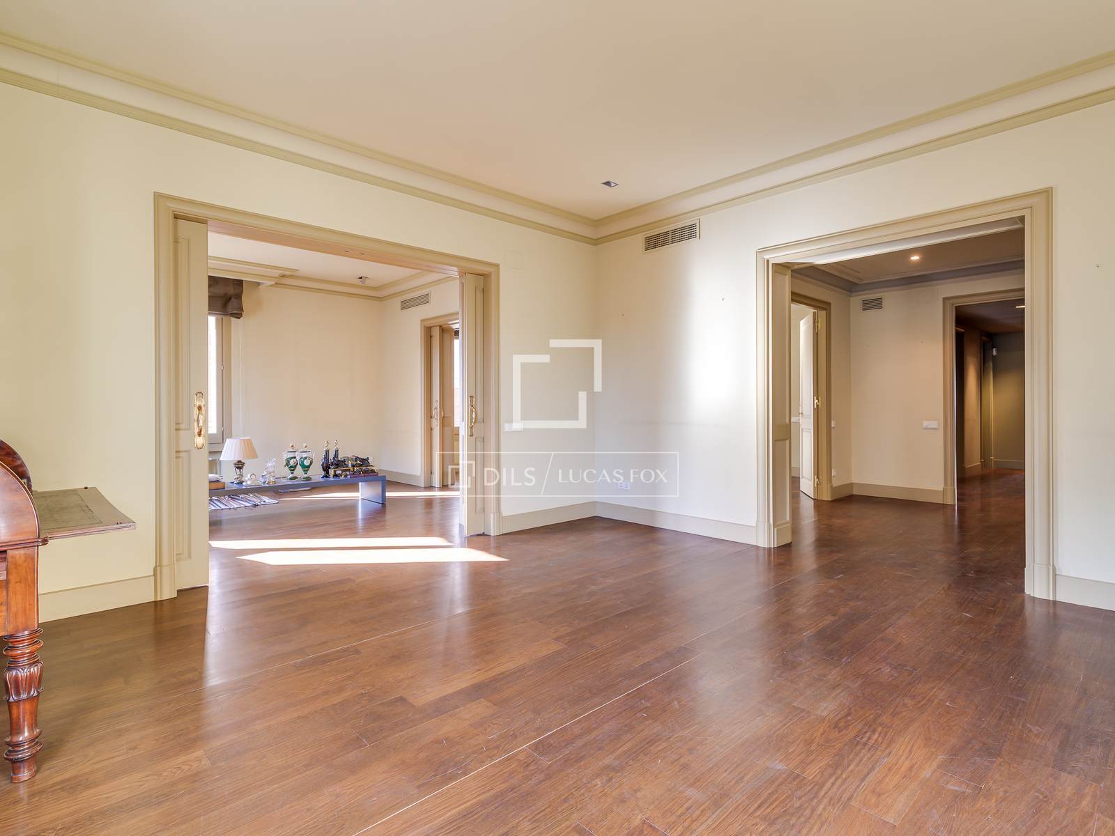 Appartamento a Barcelona, Spagna 4 camere da letto, 256 mq. N° 196229