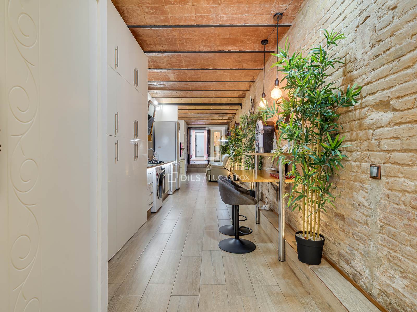 Dzīvoklis Barcelona, Spānijā 2 istabas, 92 m2 Nr. 196233
