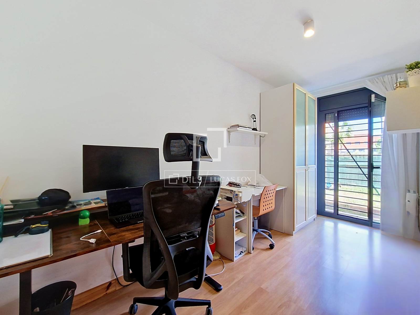 Dzīvoklis Cubelles, Barcelona, Spānijā 4 istabas, 120 m2 Nr. 196231