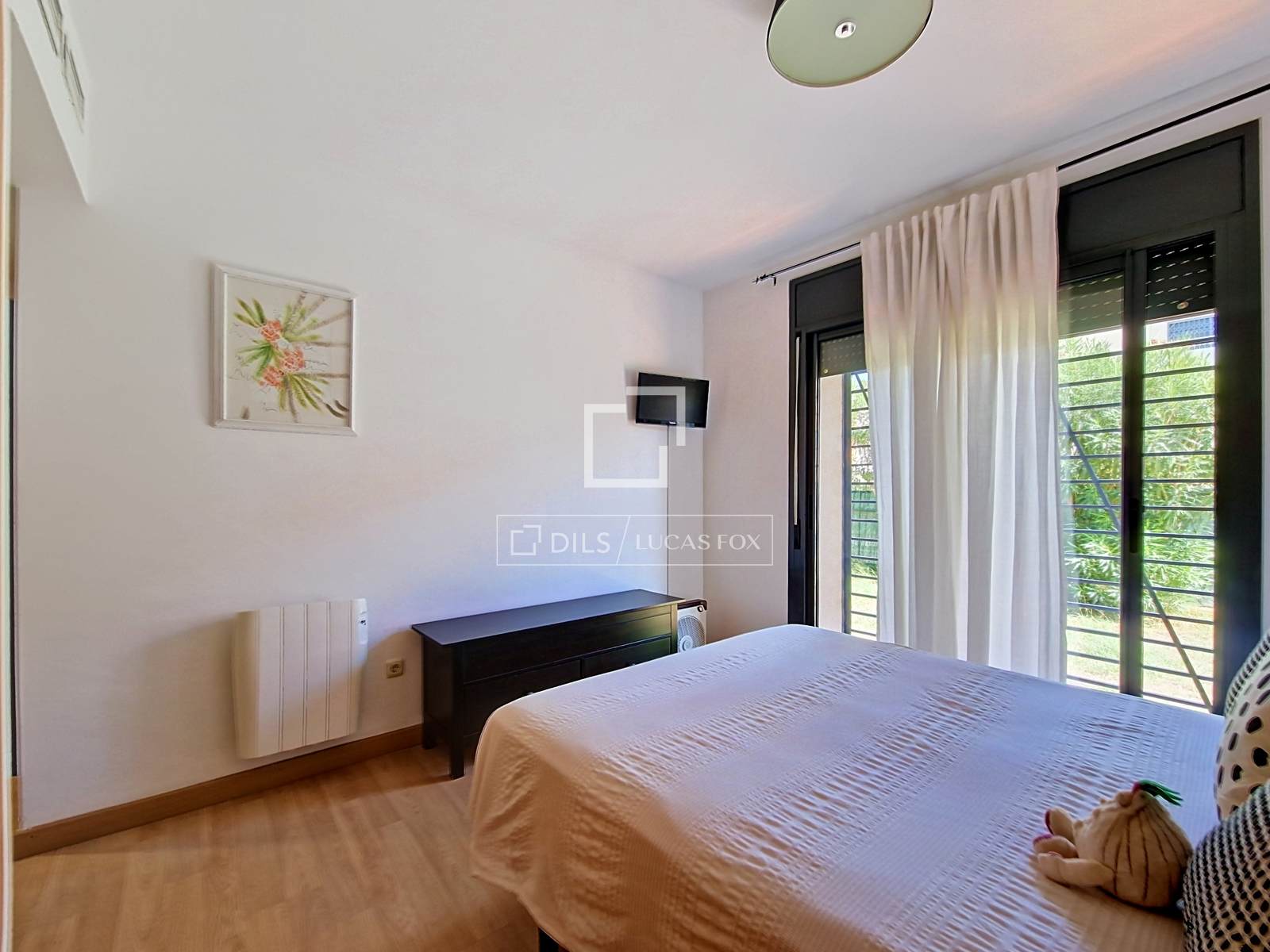 Dzīvoklis Cubelles, Barcelona, Spānijā 4 istabas, 120 m2 Nr. 196231