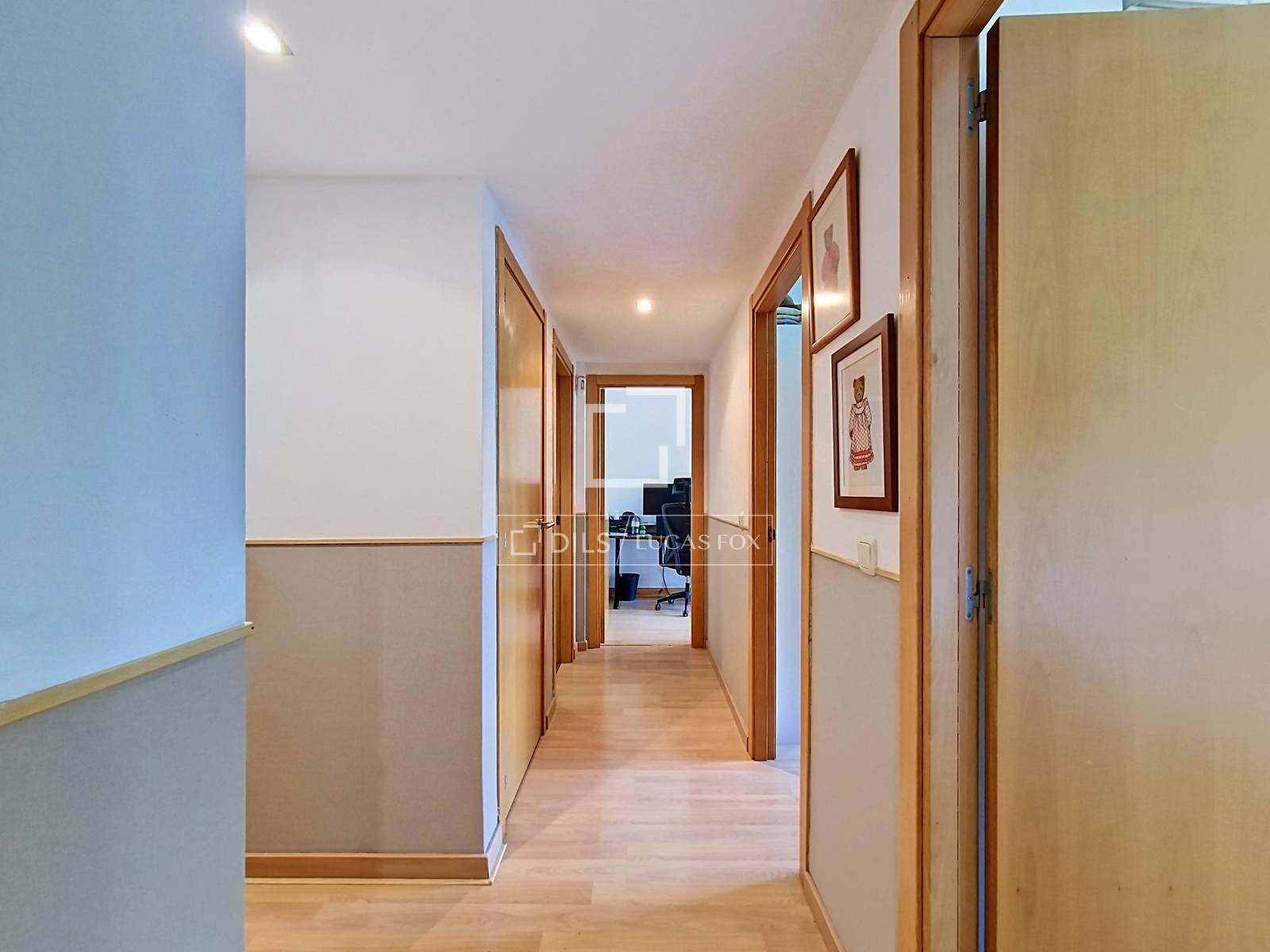 Dzīvoklis Cubelles, Barcelona, Spānijā 4 istabas, 120 m2 Nr. 196231