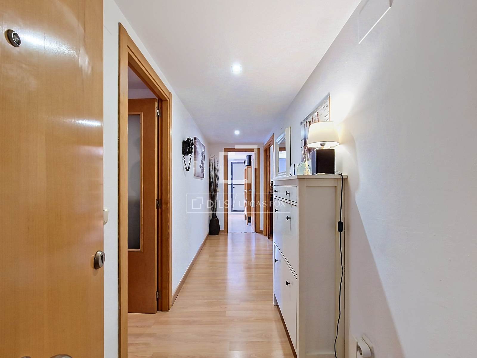 Dzīvoklis Cubelles, Barcelona, Spānijā 4 istabas, 120 m2 Nr. 196231