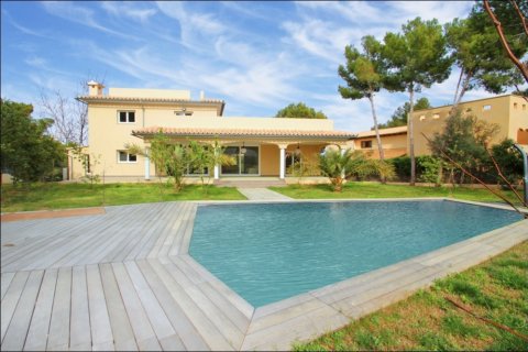 Villa in Sol De Mallorca, Mallorca, Spain 3 bedrooms, 350 sq.m. No. 109858