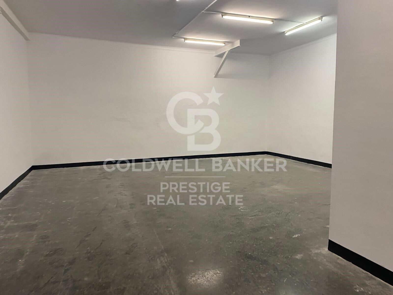 Commercial property à Barcelona, Espagne 340 m2 No. 159229