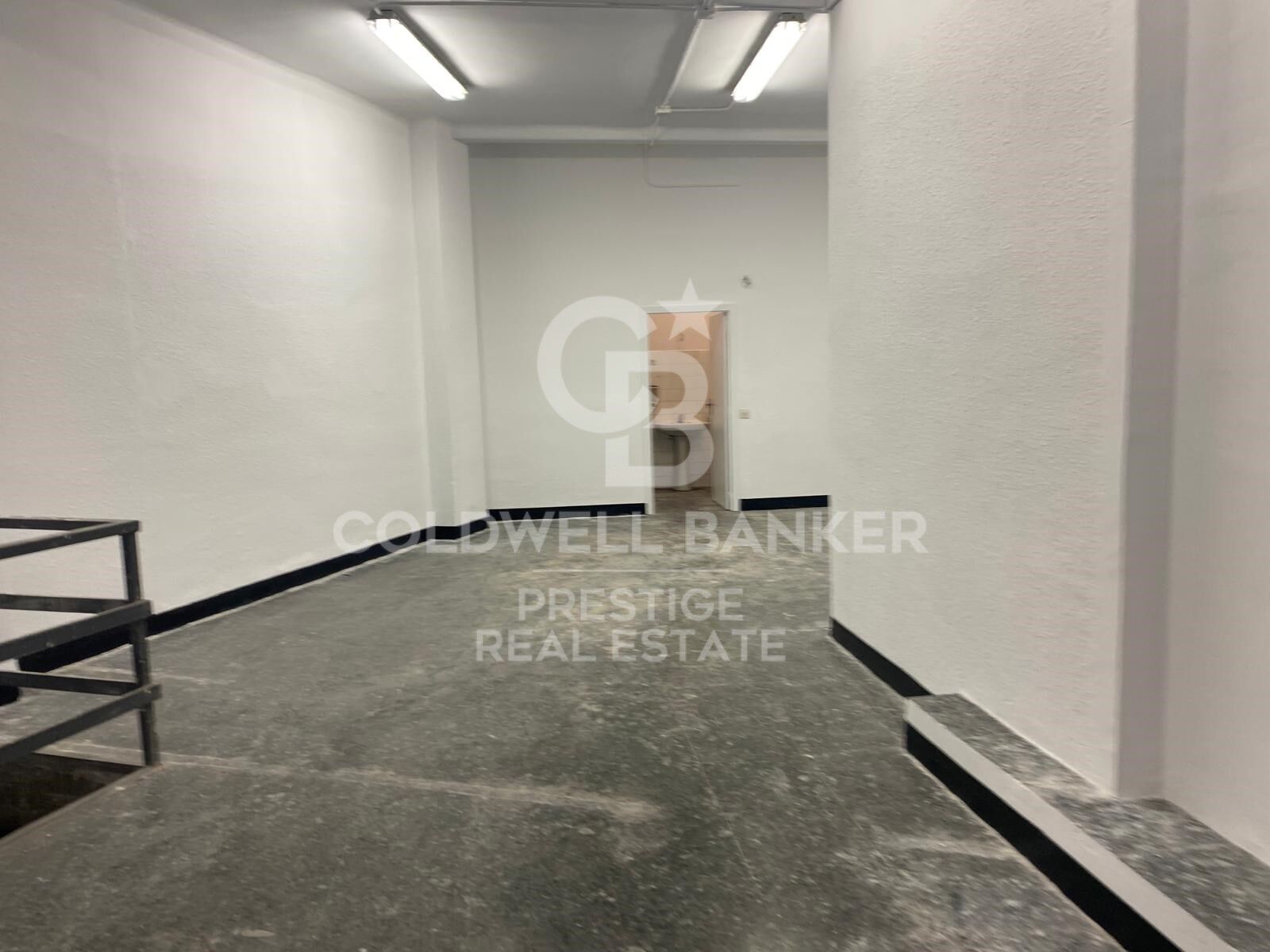 Commercial property à Barcelona, Espagne 340 m2 No. 159229