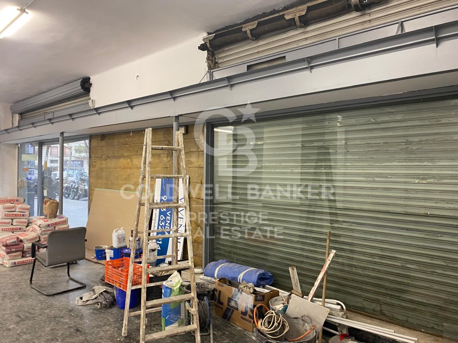 Commercial property à Barcelona, Espagne 340 m2 No. 159229