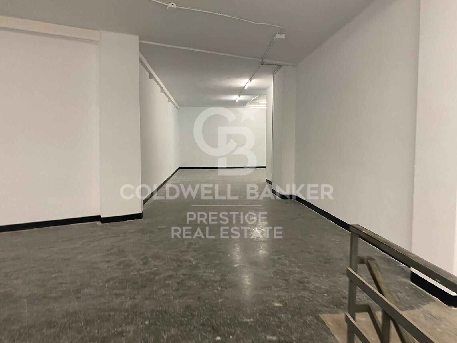 Commercial property à Barcelona, Espagne 340 m2 No. 159229