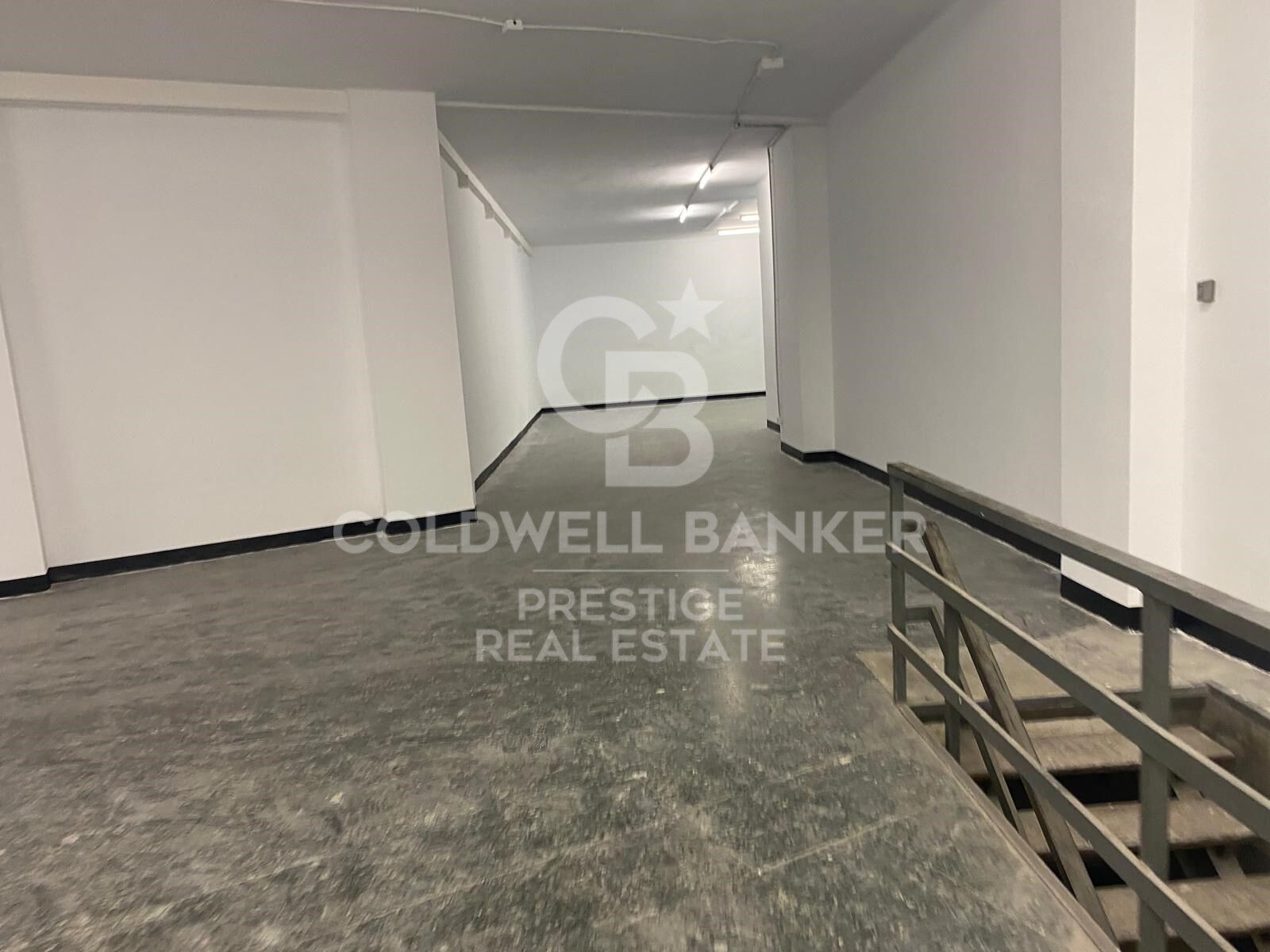 Commercial property à Barcelona, Espagne 340 m2 No. 159229