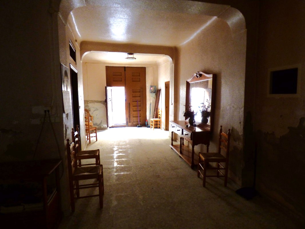 Casa a Relleu, Alicante, Spagna 7 camere da letto, 343 mq. N° 192491