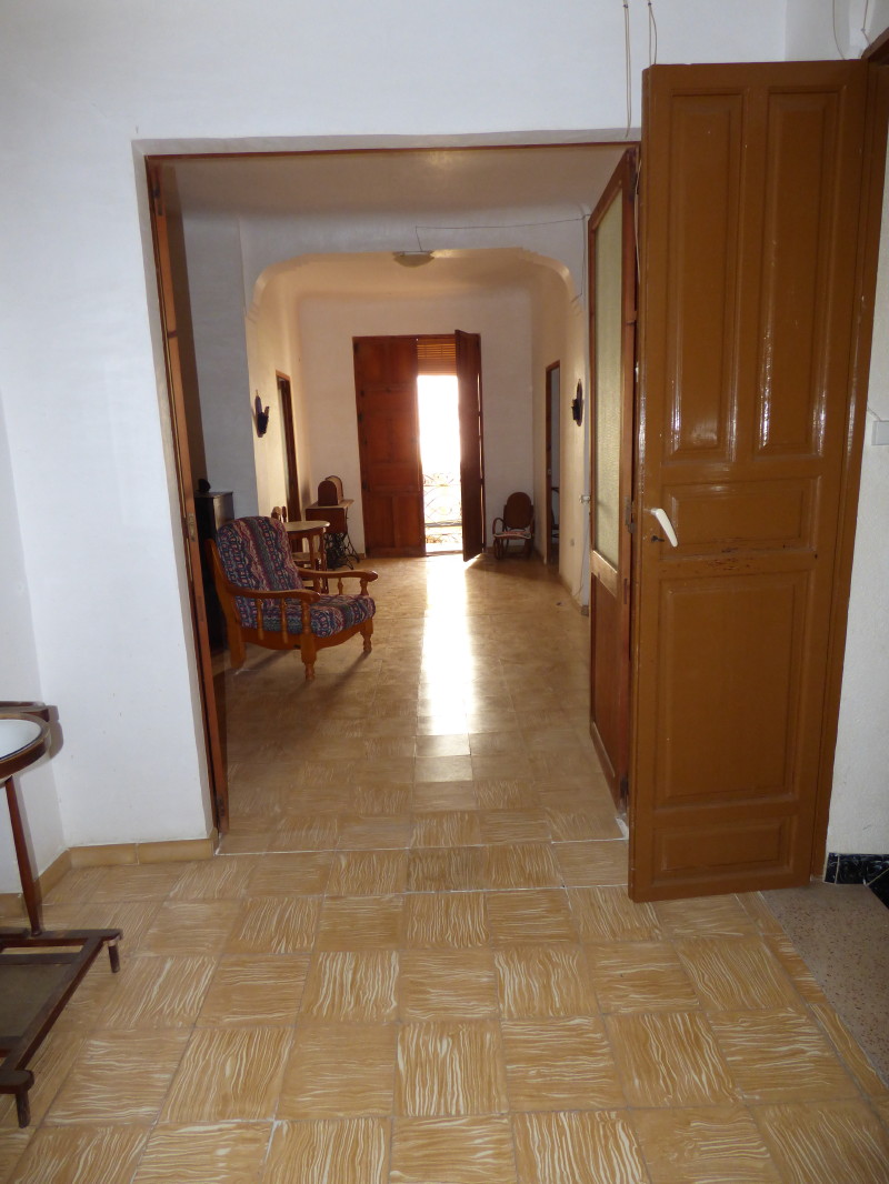 Casa a Relleu, Alicante, Spagna 7 camere da letto, 343 mq. N° 192491