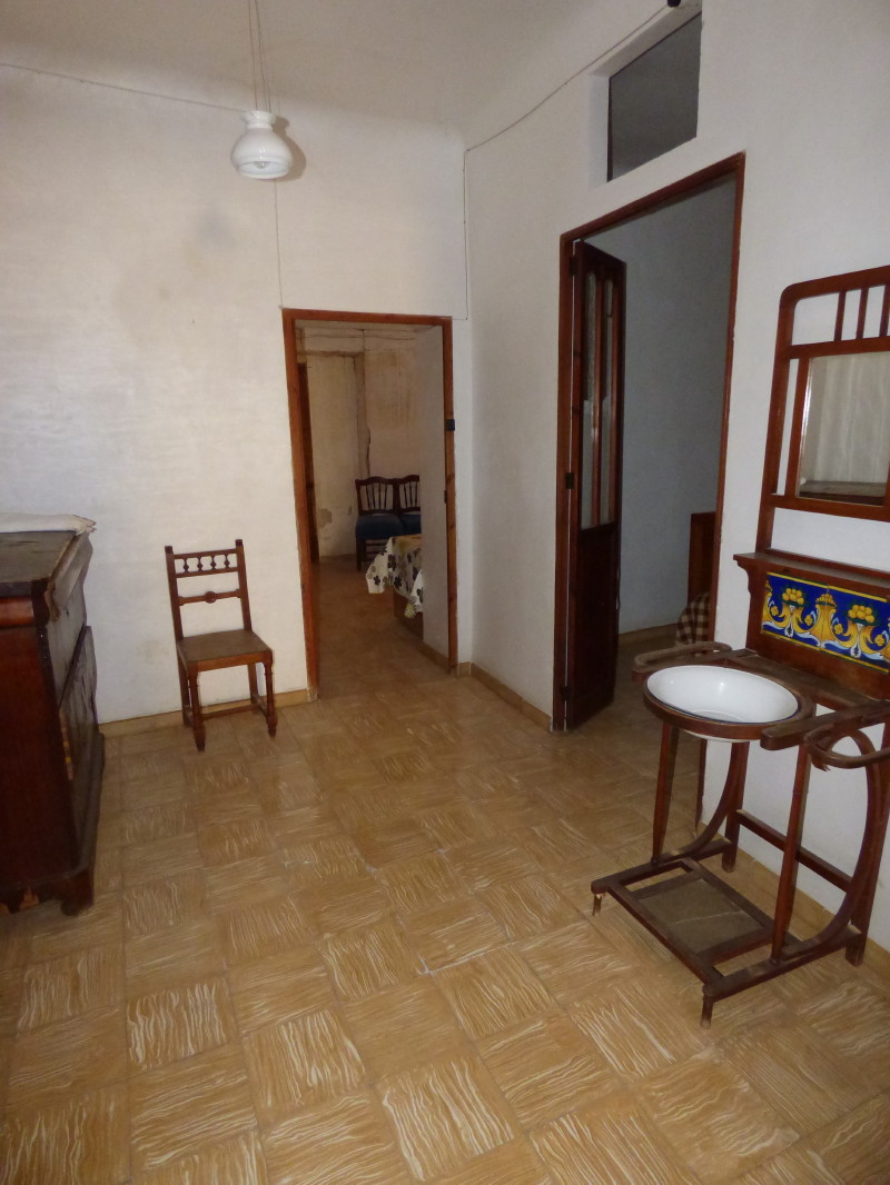 Casa a Relleu, Alicante, Spagna 7 camere da letto, 343 mq. N° 192491
