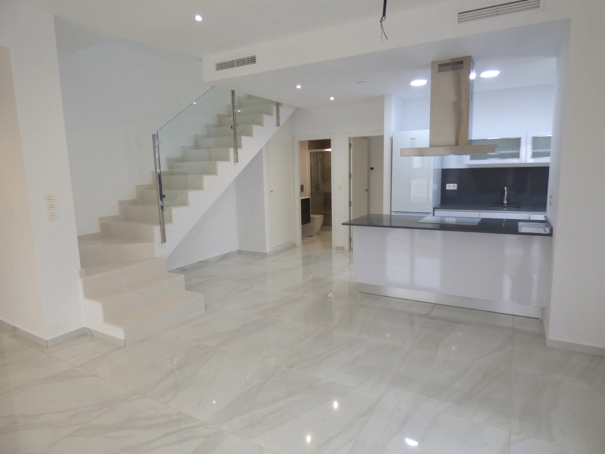 Villa in Polop, Alicante, Spain 3 bedrooms, 150 sq.m. No. 192490