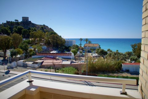 Huoneisto Villajoyosa, Alicante, Espanja 2 makuuhuonetta, 80 m2 No. 192495