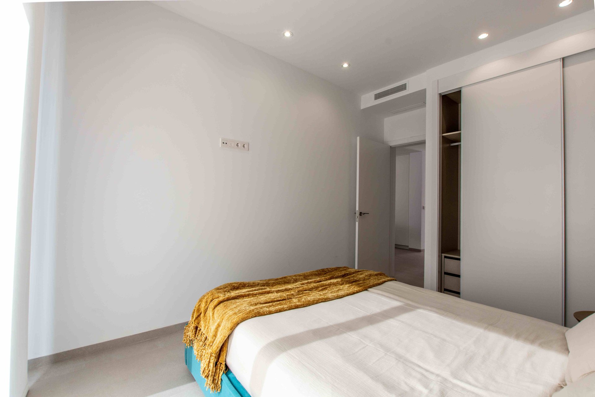 Bungalow w Benidorm, Alicante, Hiszpania 3 sypialnie, 131 mkw. nr 154680
