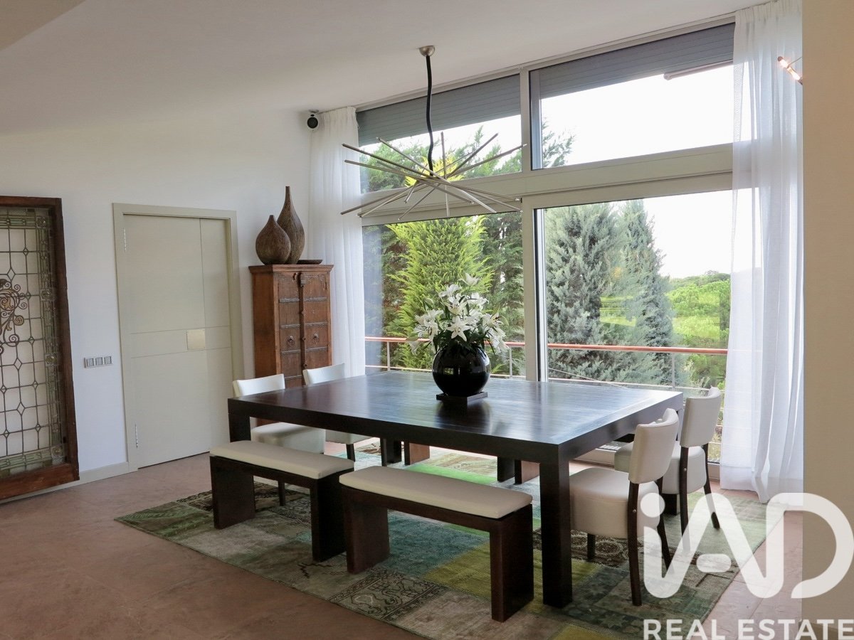 Hus i Sant Vicenc De Montalt, Barcelona, Spanien 7 sovrum, 738 kvm. Nr. 152888