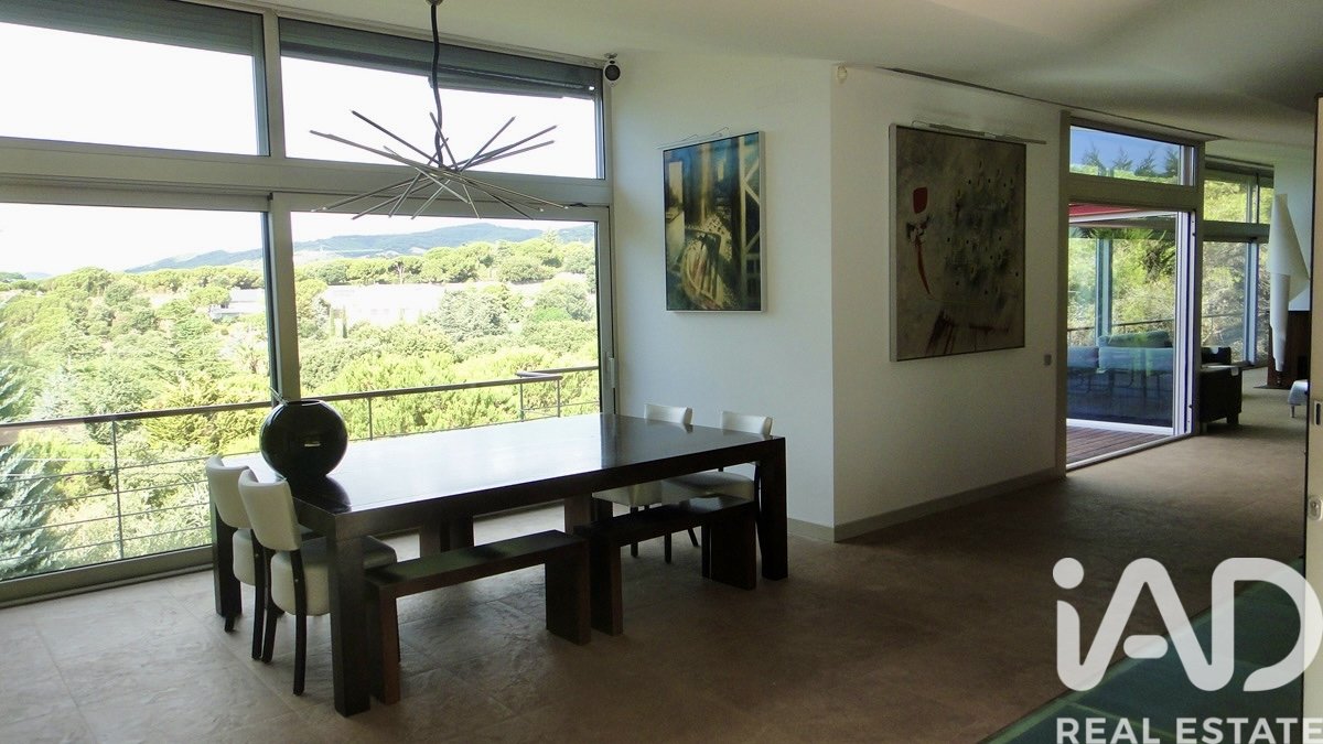 Hus i Sant Vicenc De Montalt, Barcelona, Spanien 7 sovrum, 738 kvm. Nr. 152888