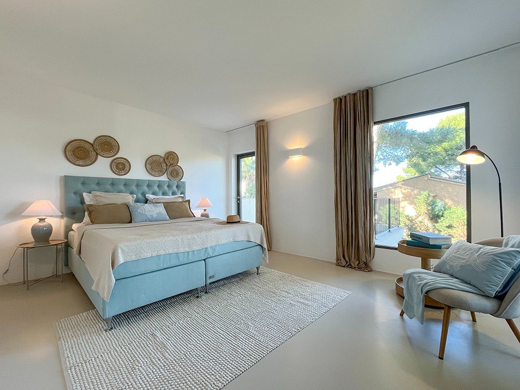 Villa in Santa Ponsa, Mallorca, Spain 4 bedrooms, 235 sq.m. No. 148147