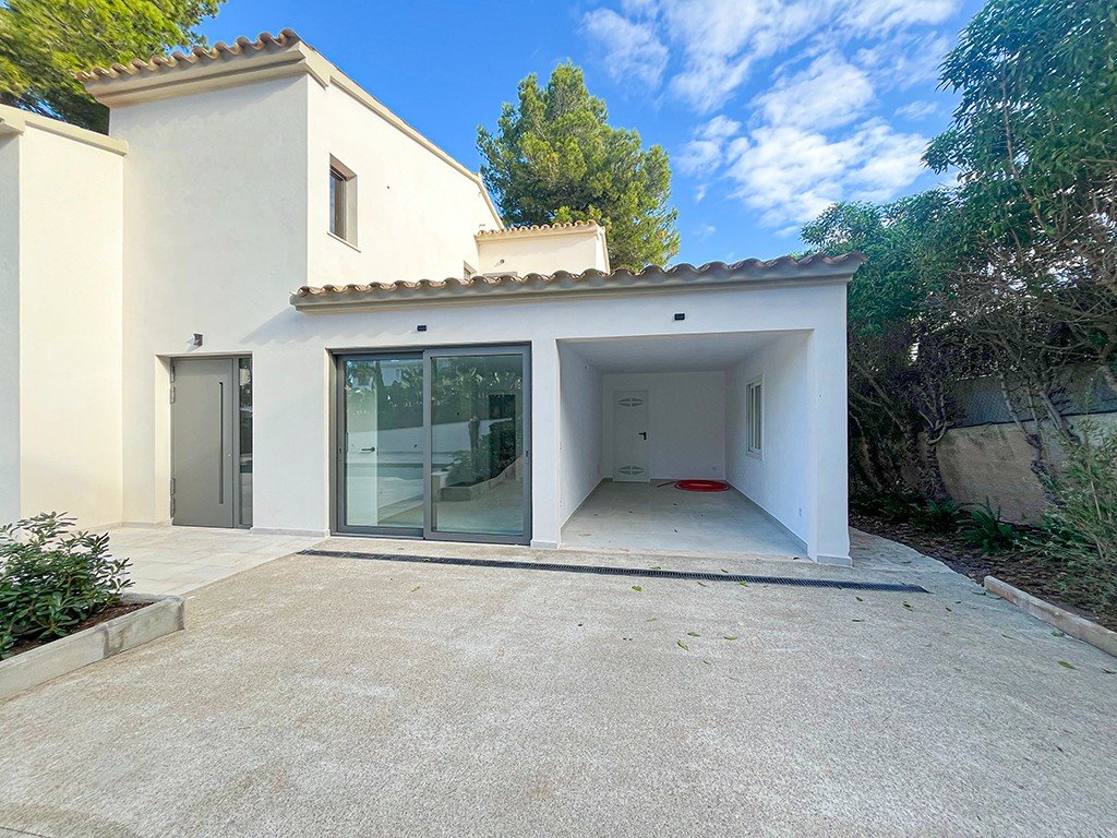 Villa in Santa Ponsa, Mallorca, Spain 4 bedrooms, 235 sq.m. No. 148147