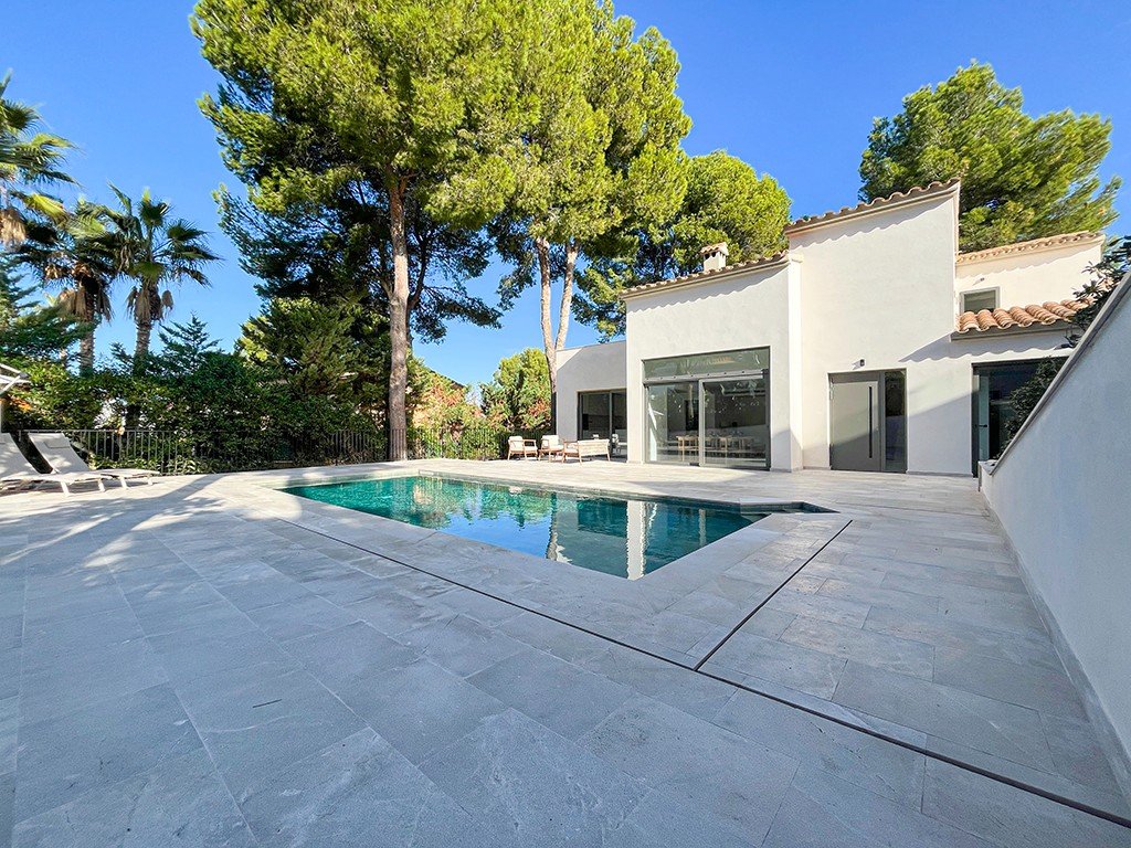 Villa in Santa Ponsa, Mallorca, Spain 4 bedrooms, 235 sq.m. No. 148147