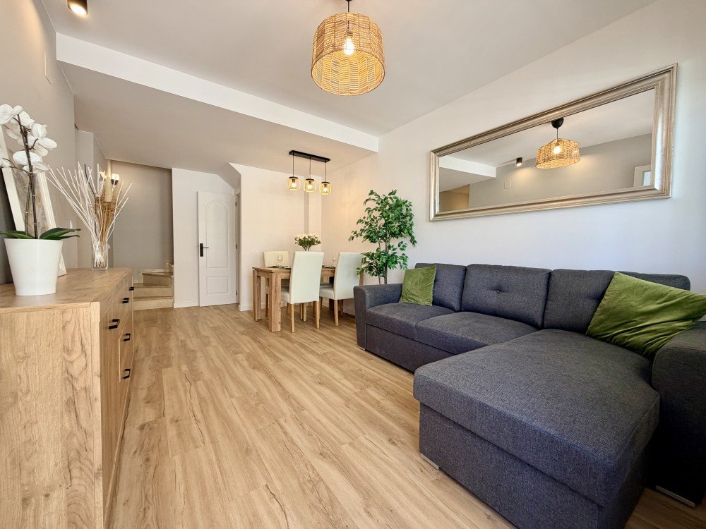 Kaupunkipientalo Alicante, Espanja 3 makuuhuonetta, 104 m2 No. 190148