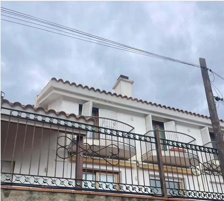 House à Argentona, Barcelona, Espagne 5 chambres, 323 m2 No. 191399