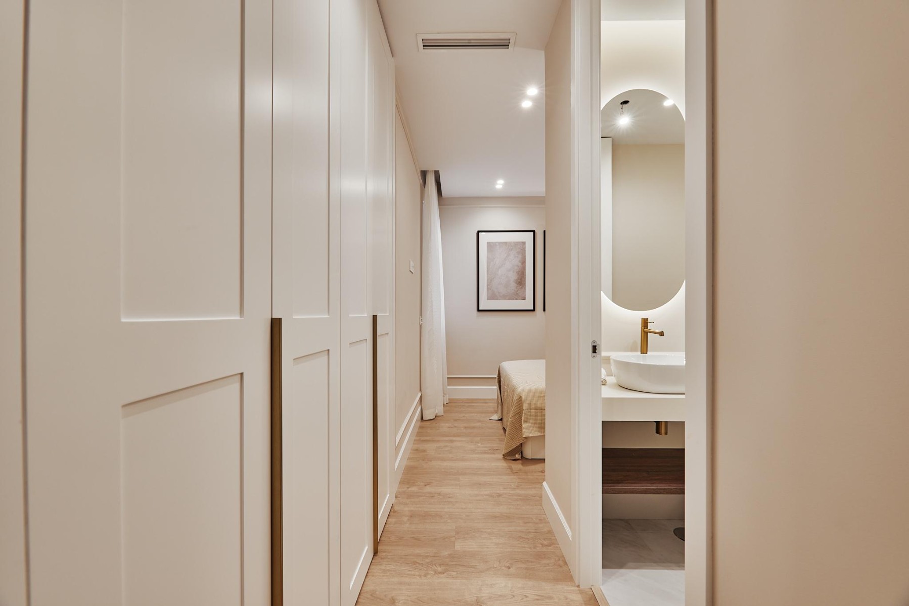 Apartment in Madrid, Spain 4 bedrooms, 157 sq.m. No. 179870